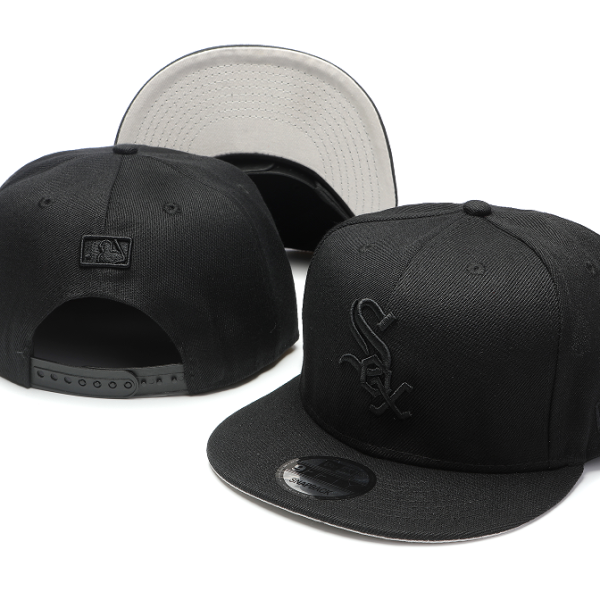 Chicago White Sox Black Cap