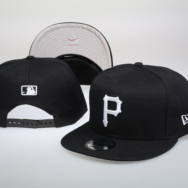 Pittsburgh Pirates Black Cap