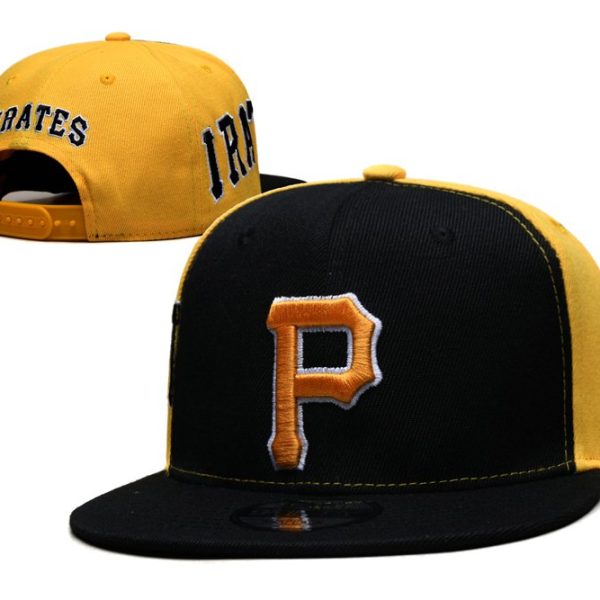 Pittsburgh Pirates's black and yellow cap